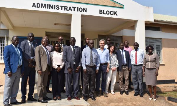 Missione in Uganda, il DMSC con il professor Roberto Santoro e la sua équipe esegue 57 interventi chirurgici alla tiroide
